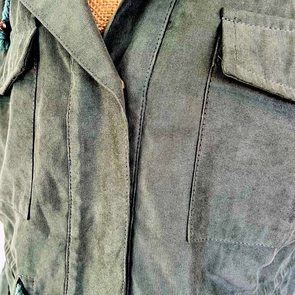 Entro by Anthropologie Green Utility Vest with hood button closure size Small - Picture 4 of 8